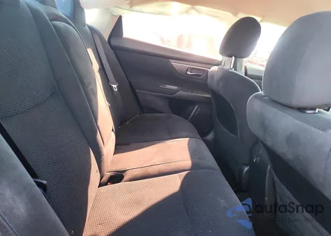 2015 Nissan Altima 2.5 from USA, damaged, VIN 1N4AL3AP8FN347201